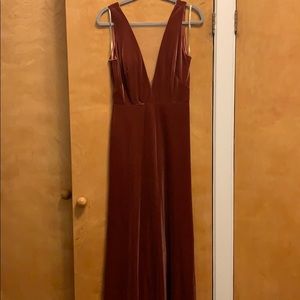 Jenni Yoo Logan Velvet Dress in English Rose